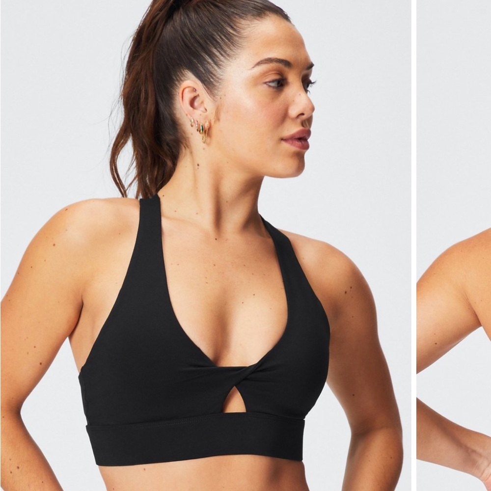 Fabletics oasis twist sports bra size S only worn once